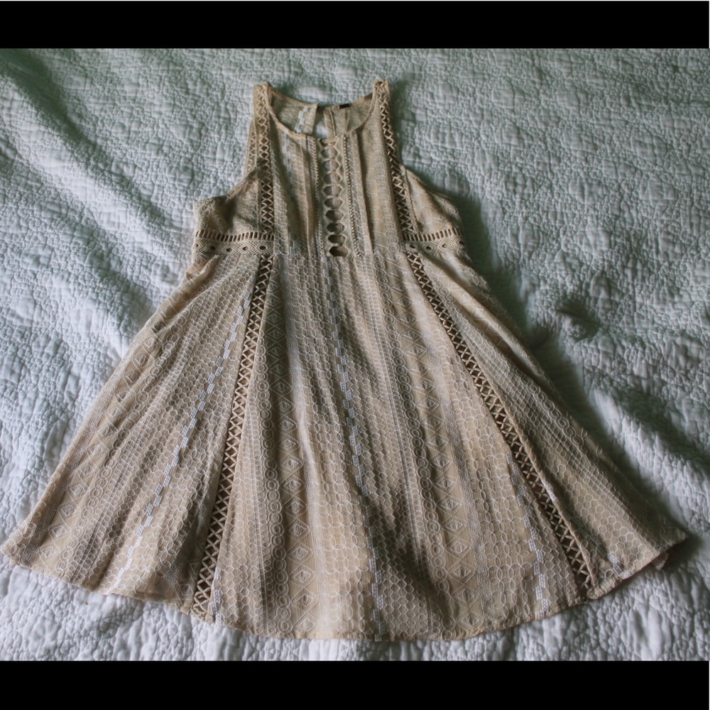 Free People Embroidered Cut-Out Dress ✨